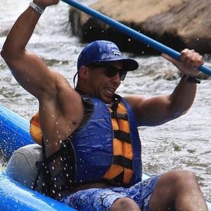 Meet your Posher, Leo